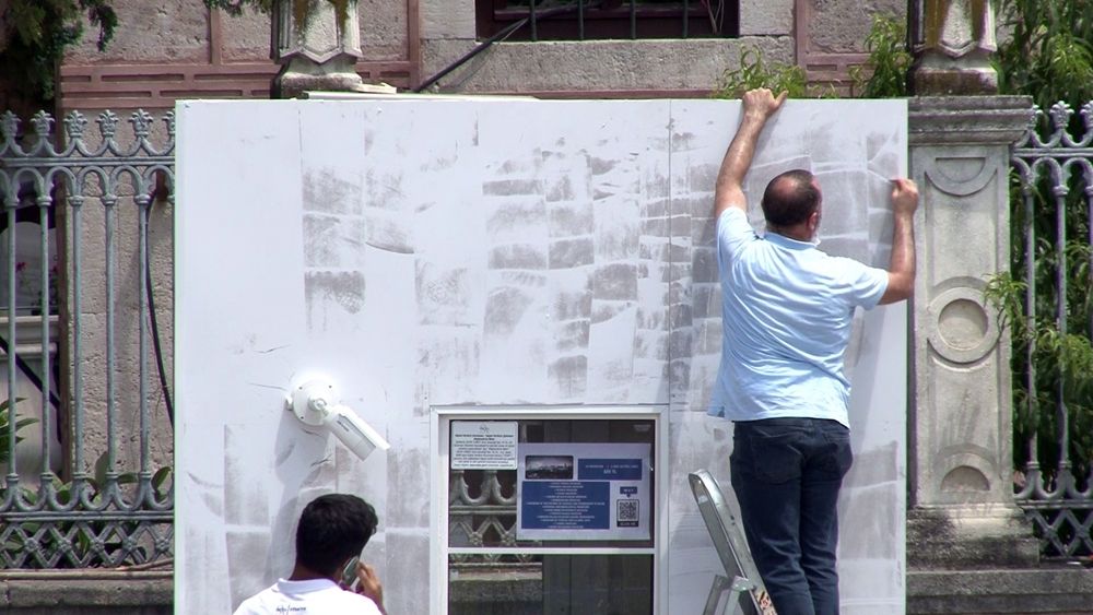 Ayasofya'daki bilet satış gişesi söküldü #1