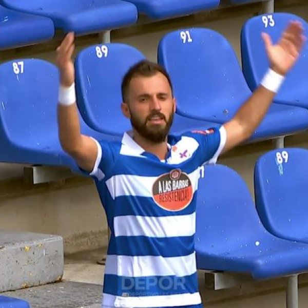 Emre Çolak'ın ilginç gol sevinci #1