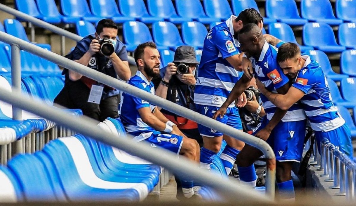 Emre Çolak'ın ilginç gol sevinci #2