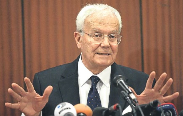 Erdoğan Teziç hayatını kaybetti