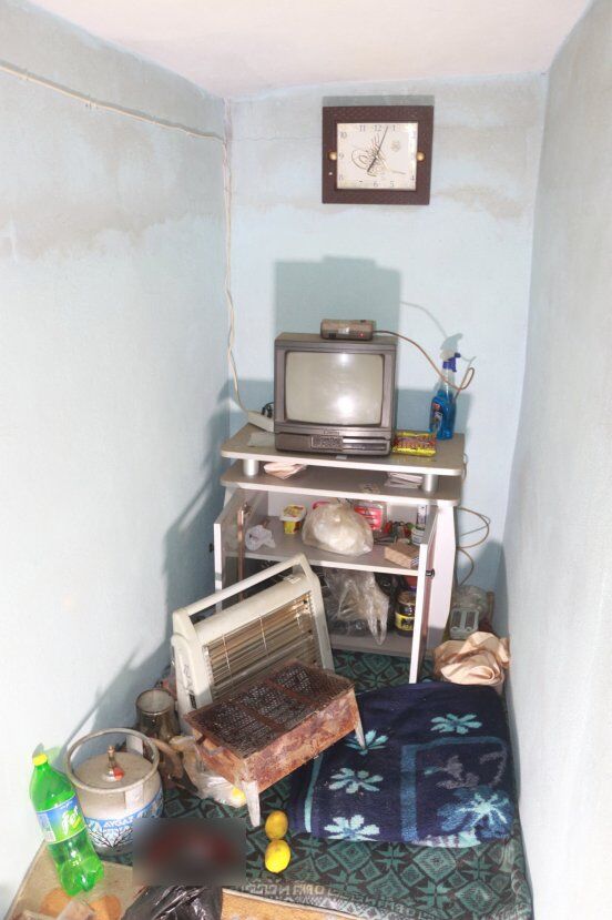 Isınmak için yaktığı mangalın dumanından zehirlendi