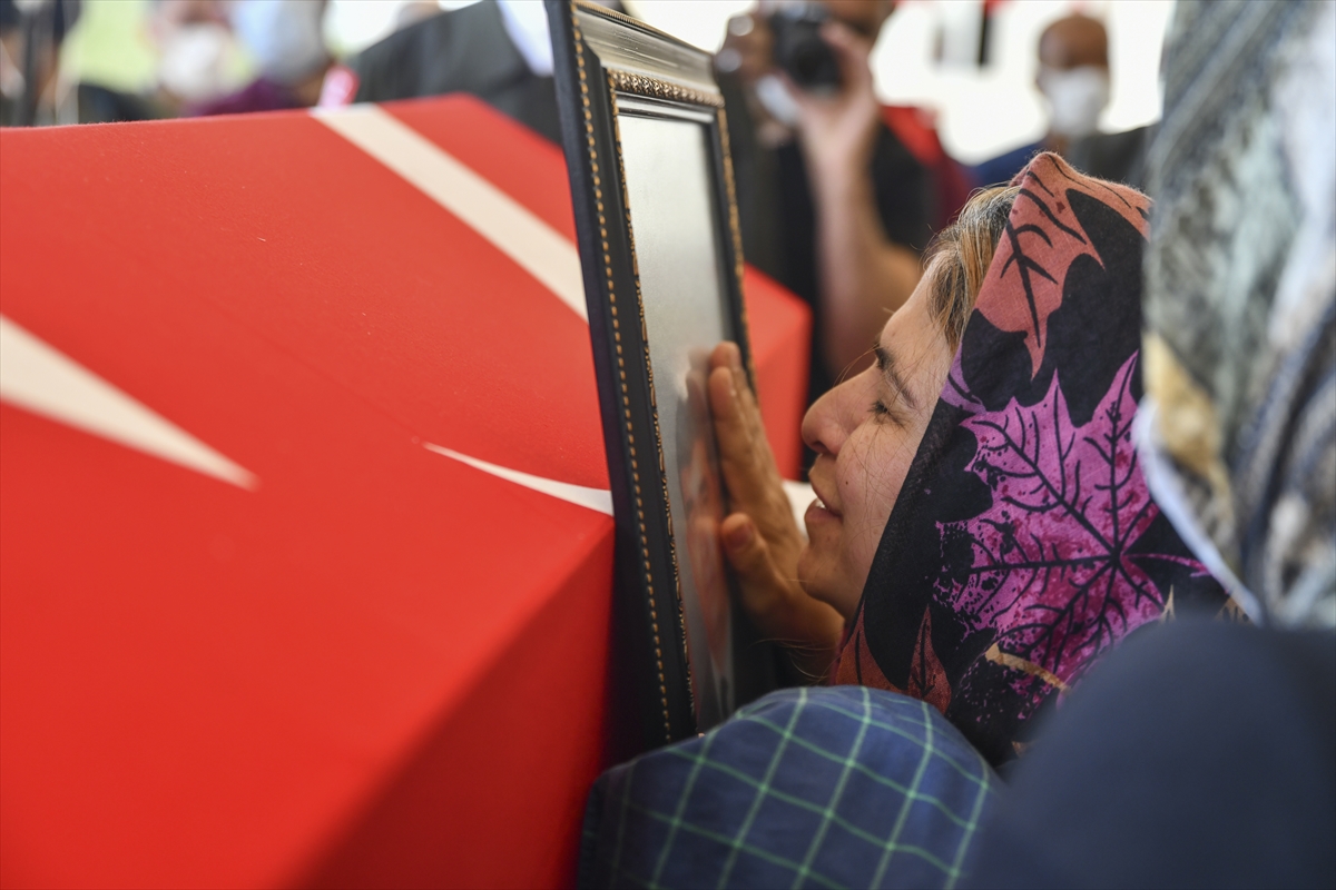 Libya’da görevi sırasında şehit olan Bilal Yılmaz, son yolculuğuna uğurlandı #2