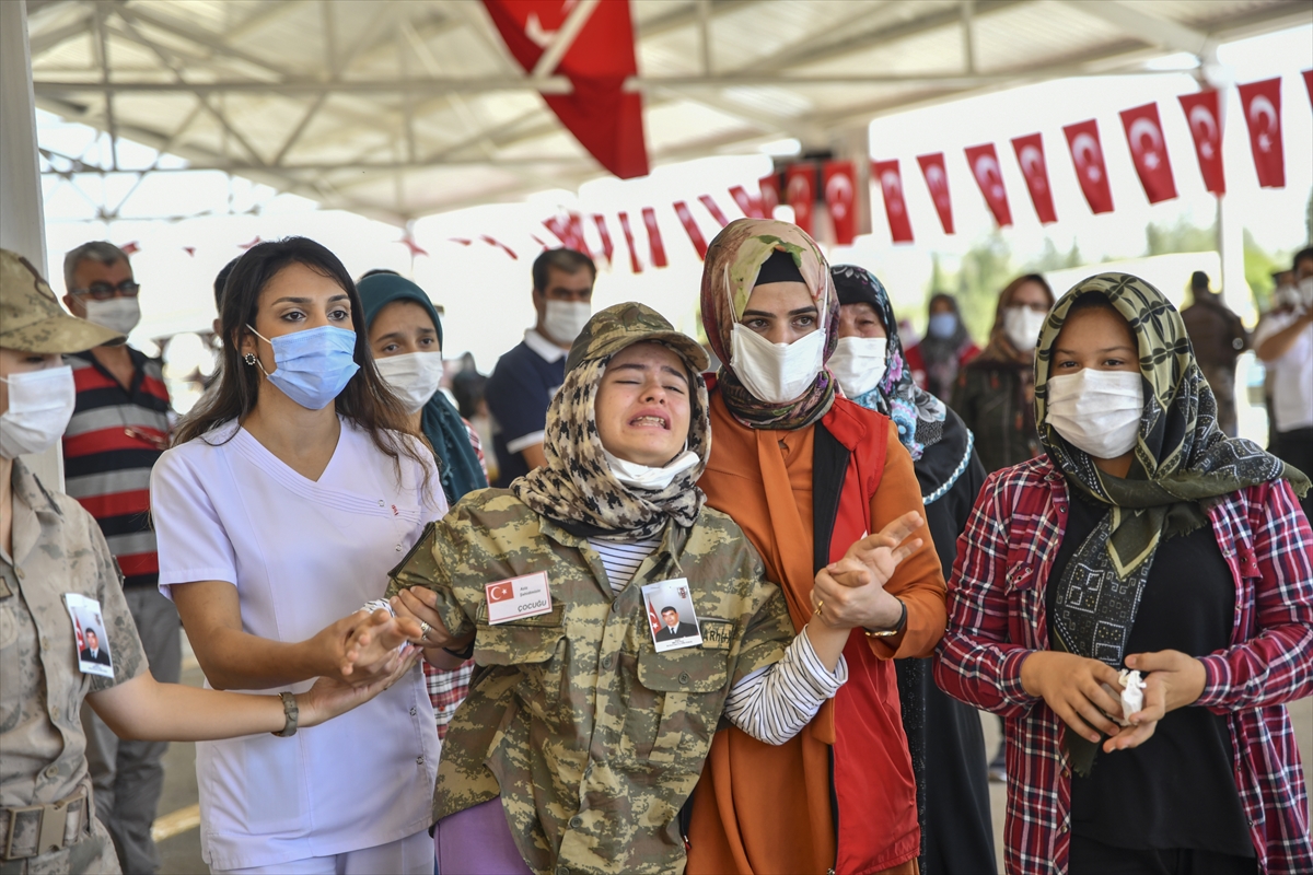 Libya’da görevi sırasında şehit olan Bilal Yılmaz, son yolculuğuna uğurlandı #4