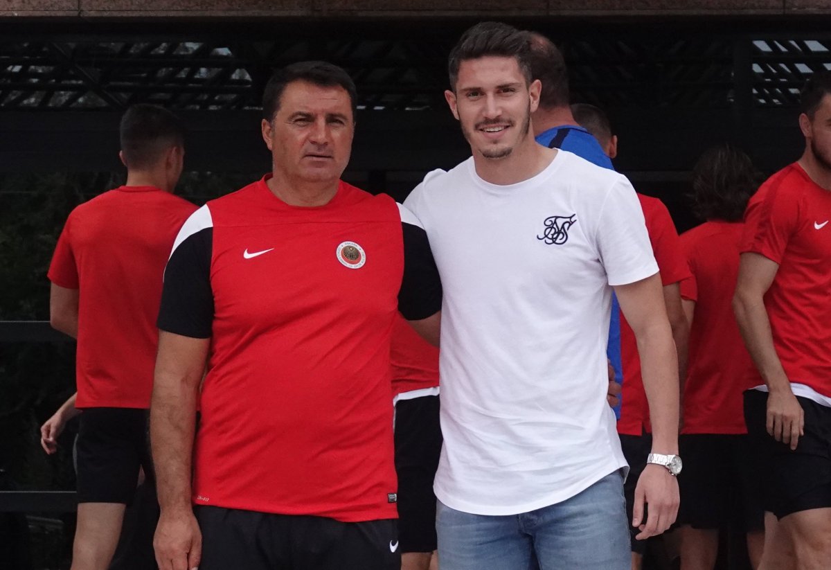 Mert Çetin ile G.Saray ve F.Bahçe ilgileniyor #2