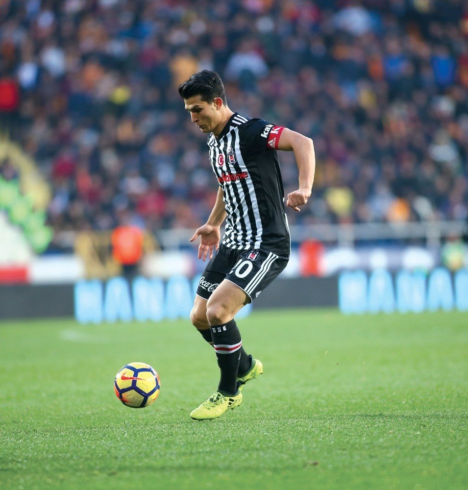 Necip Uysal maaşında indirime gitti #1