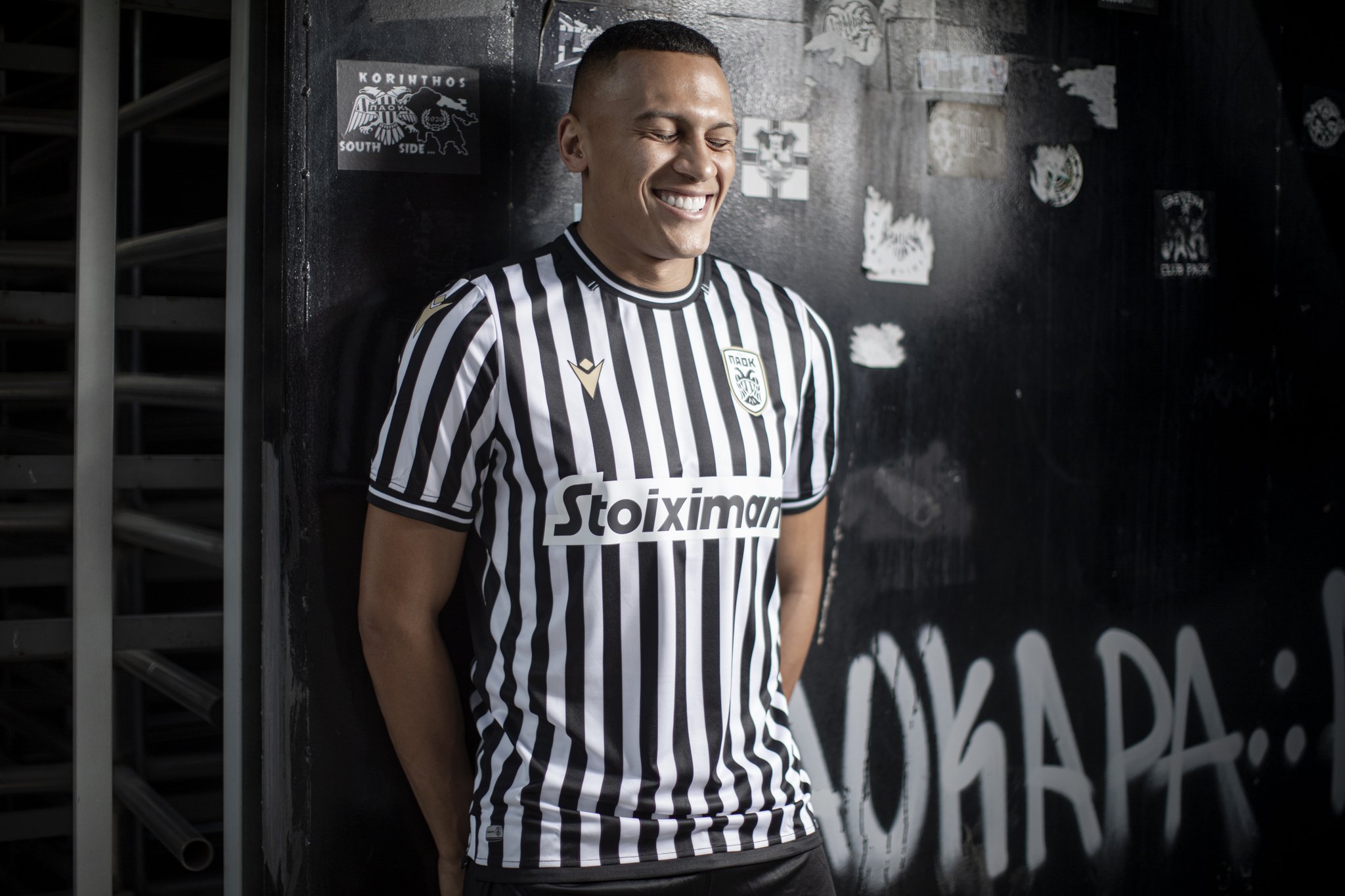 PAOK un formasındaki tahrik edici kelimeler #2