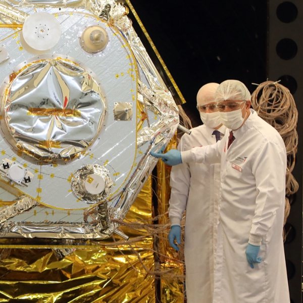 Yerli ve milli uydu İMECE'nin son montajı yapıldı