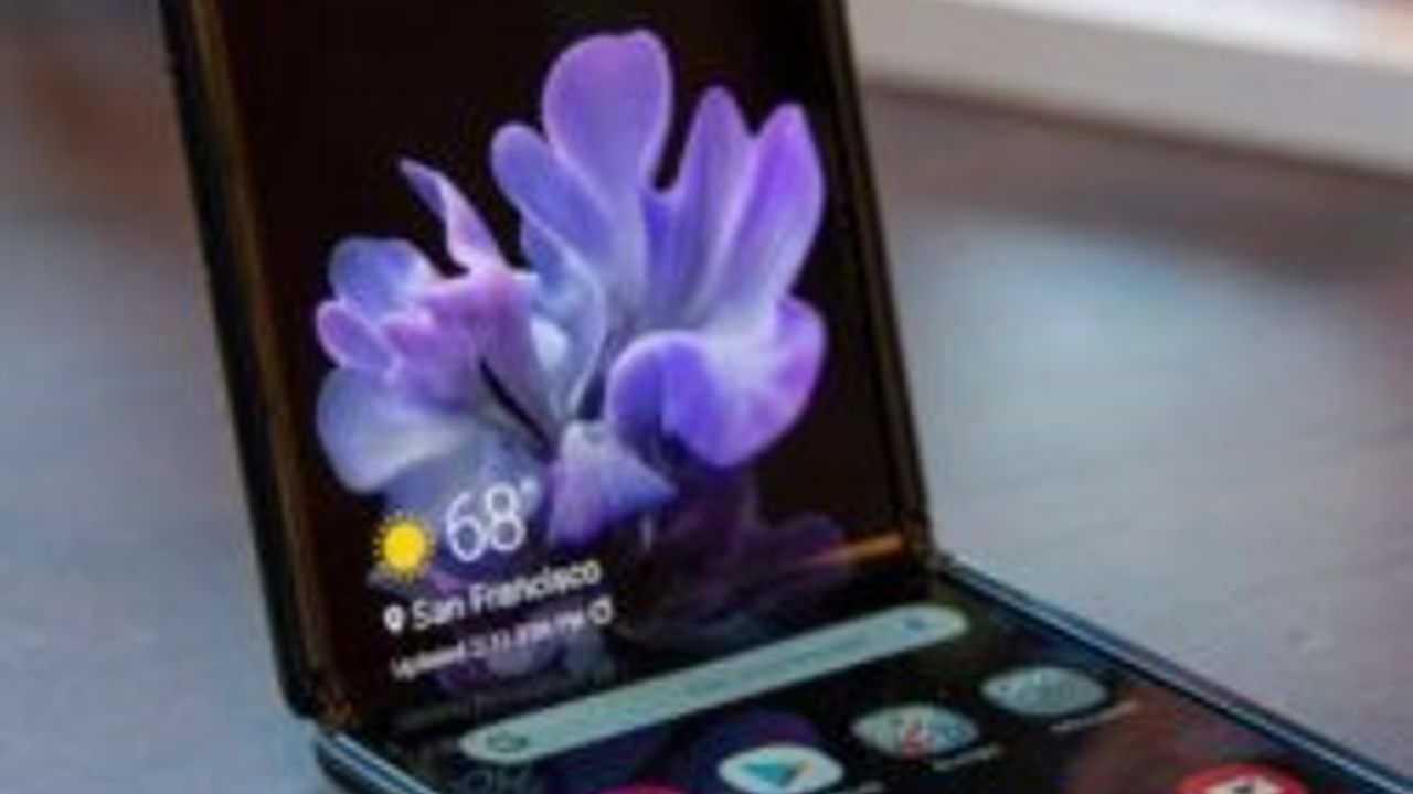Samsungun Yeni Katlanabilir Telefon Fiyatları Kesin Oldu 9807