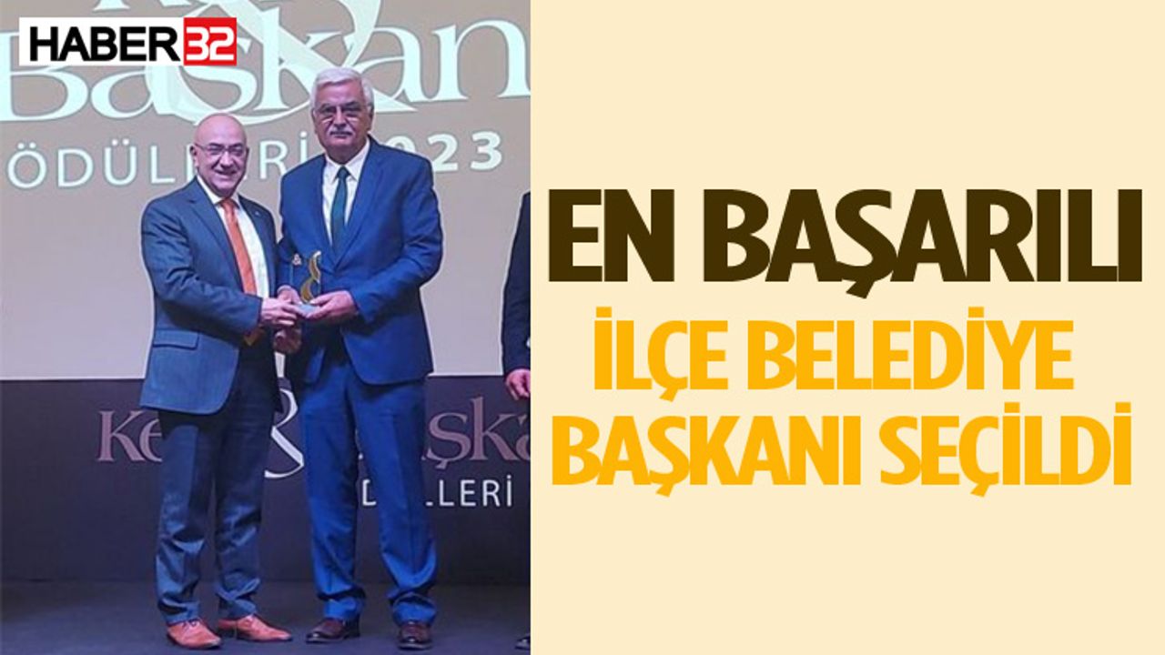 Mehmet Sezgin’e En Başarılı İlçe Belediye Başkanı Ödülü Verildi