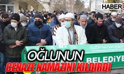 Dekan Okudan ğlunun Cenaze Namazını Kendisi Kıldırdı