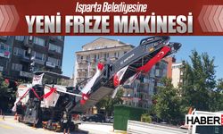 Isparta Belediyesine Yeni Freze Makinesi