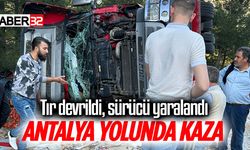 Antalya yolunda Tır devrildi: 1 yaralı