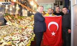 ITSO İş Yerlerine Türk Bayrağı Dağıttı