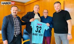 İş İnsanı Mehmet Köse’den Isparta 32 Spor’a maddi destek