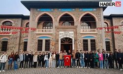 SDÜ Öğrencilerine "Cumhuriyetin 100. Yılı Dersi"