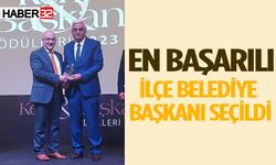 Mehmet Sezgin’e En Başarılı İlçe Belediye Başkanı Ödülü Verildi