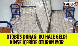 Otobüs Durağının Hali İçler Acısı