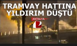 Antalya'da İnanılmaz Olay Raylara Yıldrım Düştü