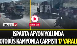 Yolcu Otobüsü ile Kamyonetin Çarpışması: 17 Yaralı!