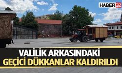 Üzüm pazarı esnafı için kurulan dükkanlar kaldırıldı