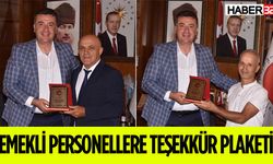 Belediye Personelleri Eşraf Çatal ve Adnan Sabri İnan Emekli Oldu