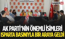 AK Parti Yetkilileri Basının Geleceğini Değerlendirdi