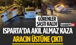 Park Halindeki Aracın Üstüne Çıktı