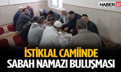 İstiklal Camiinde Sabah Namazı Buluşması