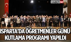 24 Kasım Öğretmenler Günü Coşkulu Bir Programla Kutlandı