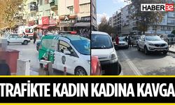 Trafikte kadın kadına kavga