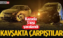 Otomobil ile hafif ticari araç kavşakta çarpıştı: 3 Yaralı