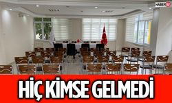 Hiç Kimse Gelmedi