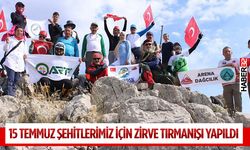 15 Temmuz Şehitlerimiz için zirve tırmanışı yapıldı