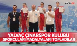 Yalvaç Çınarspor kulübü sporcuları madalyaları topladılar