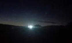 Gece vakti gökyüzünde görülen en büyük gök cismi nedir?