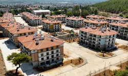 Anne babasının üzerine ev olanlar başvuru yapabiliyor mu? 30 yaş altı TOKİ başvuru şartları neler, kimler başvurabilir?