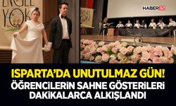 Öğrencilerin Sahne Gösterileri Dakikalarca Alkışlandı