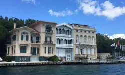 Mirasçılar birbirine düşmüştü! Boğaz'daki tarihi yalı icradan satılık: İstenilen rakam dudak uçuklattı!