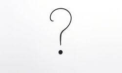 Kurulsa pazarın hiçe gidersin sen zatını alemde cevher mi sandın ne demek?