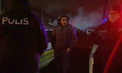 Polisi görünce kaldırıma çıkan alkollü sürücü, ekiplerin dikkati sayesinde yakalandı