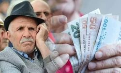 Emekli maaşlarında büyük yağma başladı: Bankalar 60 bin TL için birbirine girdi!