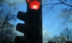 Kırmızı Işıkta Geçmenin Cezası Ne Kadar? – 2026
