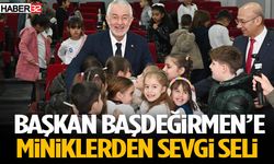 Başkan Başdeğirmen'e Miniklerden Sevgi Seli