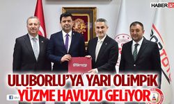 Uluborlu’ya Yarı Olimpik Yüzme Havuzu Geliyor