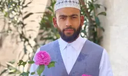 Sosyal medya çalkalanıyor: Celal Karatüre'nin dudak uçuklatan kaşesi!