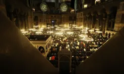 16 Mart Pazartesi bu akşam hangi namazlar kılınacak? Kadir Gecesi duası: Kadir Gecesi'nde ne yapılır?