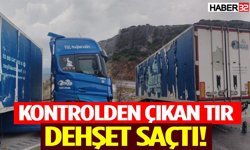 Kontrolden Çıkan Tır Demir Bariyerlere Saplandı!