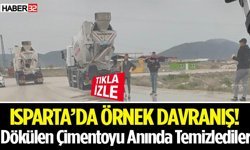 Dökülen Çimentoyu Anında Temizlediler
