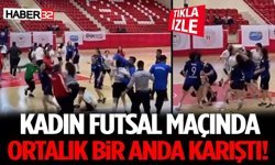 Kadın Futsal Maçında Ortalık Bir Anda Karıştı!