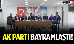 AK Parti Isparta Teşkilatı Bayramlaşma Programında Bir Araya Geldi